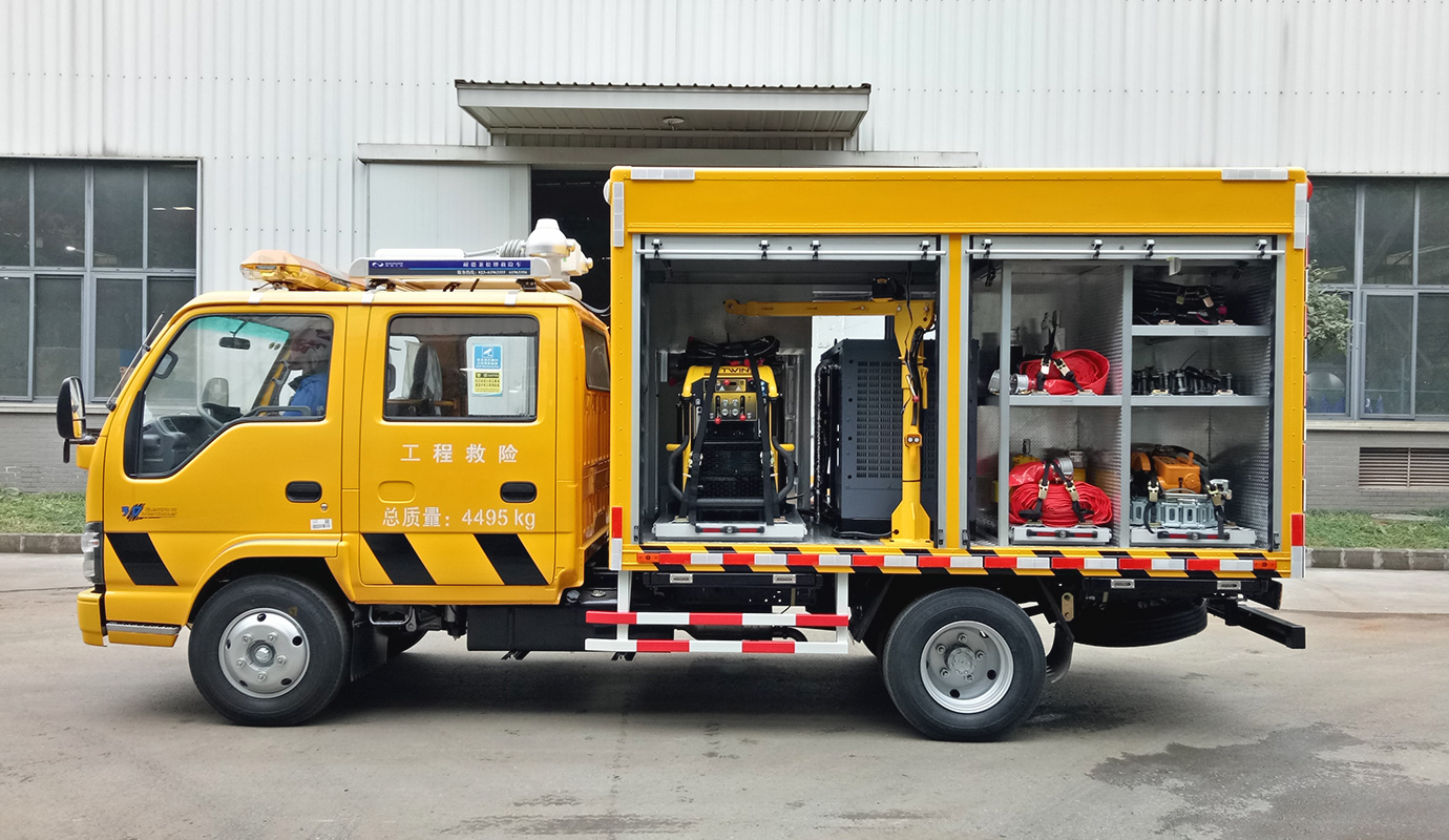 NDT5040XXHQLA6救險(xiǎn)車-1.jpg