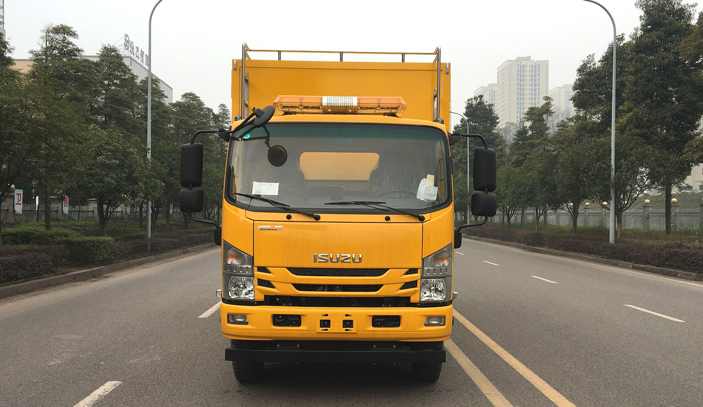 NDT5090XXHQLA6救險(xiǎn)車-3.jpg